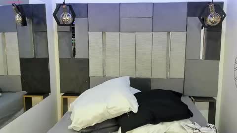 Victoria  online show from 02-20-26, 08:53