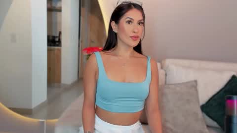 Snapshot of victoriafit7 chatting on 02-26-25, 04:25 Vcitoria online show from 02-26-25, 04:25
