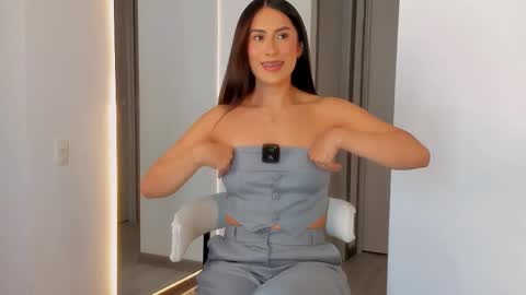 Snapshot of victoriafit7 chatting on 10-05-25, 01:26 Vcitoria online show from 10-05-25, 01:26