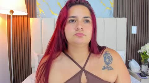 Snapshot of victoriaguzman_ chatting on 05-30-26, 05:21 Victoria online show from 05-30-26, 05:21