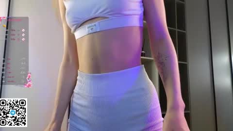 Snapshot of victoriahouston chatting on 10-18-25, 07:53 victoriahouston online show from 10-18-25, 07:53