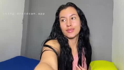 VICTORIA online show from 01-15-26, 01:10