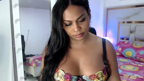 Snapshot of victoriaphillips chatting on 04-16-26, 02:56 ONLYFANS online show from 04-16-26, 02:56