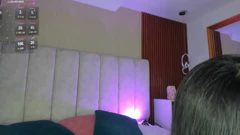 Snapshot of victoriaregia1 chatting on 12-04-25, 11:19 Maria Victoria online show from 12-04-25, 11:19