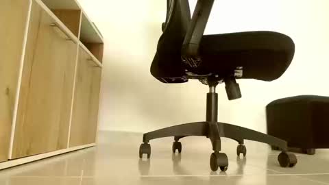 Victoria online show from 03-10-26, 02:22