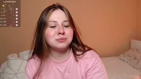 Snapshot of victoriassecrets_ chatting on 02-23-25, 11:11 victoriassecrets_ online show from 02-23-25, 11:11