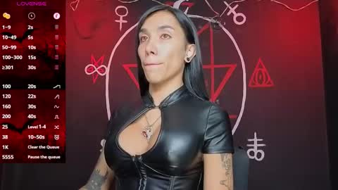 Snapshot of victoriavampire666 chatting on 11-19-25, 06:19 Victoria Vampire online show from 11-19-25, 06:19