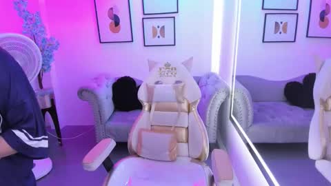 Snapshot of victoriia_doll chatting on 02-23-26, 12:24 Victoria. online show from 02-23-26, 12:24