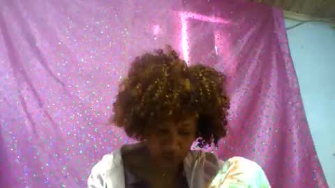 victorine315 online show from 12-17-25, 05:57