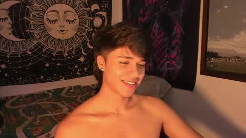 Snapshot of victorino_jhonson chatting on 12-15-24, 04:15 Victorino Jhonson online show from 12-15-24, 04:15