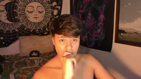 Snapshot of victorino_jhonson chatting on 12-16-24, 02:57 Victorino Jhonson online show from 12-16-24, 02:57