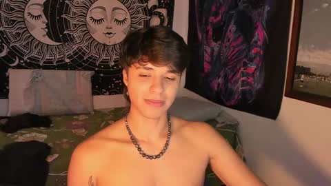 Snapshot of victorino_jhonson chatting on 12-25-24, 03:06 Victorino Jhonson online show from 12-25-24, 03:06