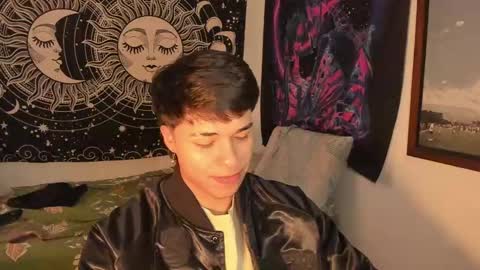 Snapshot of victorino_jhonson chatting on 12-31-24, 04:25 Victorino Jhonson online show from 12-31-24, 04:25