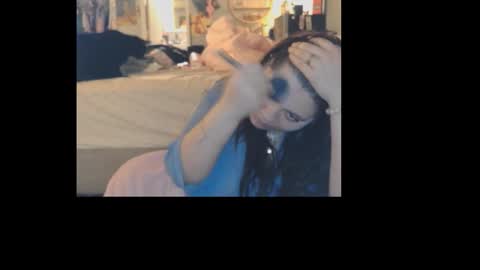 Snapshot of viennavisabelle chatting on 11-14-25, 04:33 viennavisabelle online show from 11-14-25, 04:33