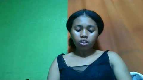 vierge28430 online show from 05-23-26, 08:18