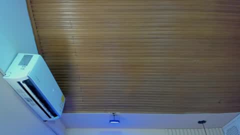 Viiolett online show from 10-05-25, 08:18