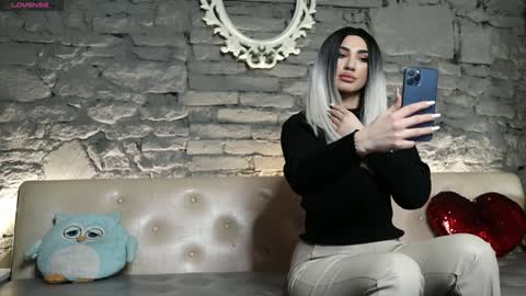 Snapshot of vijshstara chatting on 01-17-25, 10:44 VIJ online show from 01-17-25, 10:44