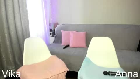 Snapshot of vik_and_love chatting on 06-25-26, 05:12 Vika online show from 06-25-26, 05:12
