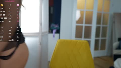 vika54784 online show from 02-08-25, 06:43