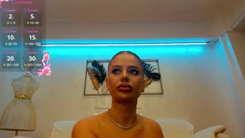 vikafever online show from 10-26-25, 04:51