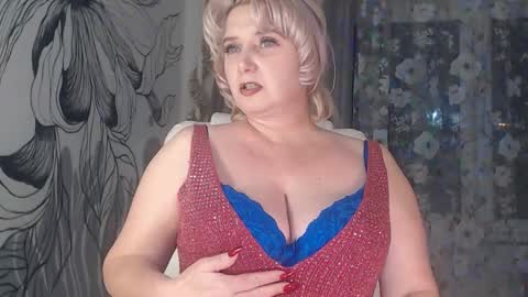 Vikaohair online show from 12-22-25, 07:11