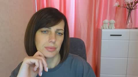 Vika online show from 10-23-25, 09:30