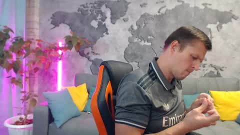 vikingchrisss online show from 11-13-25, 10:14