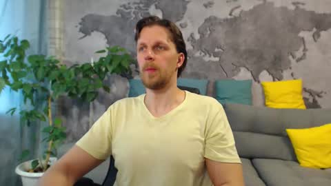 Snapshot of vikingchrisss chatting on 04-25-26, 09:23 vikingchrisss online show from 04-25-26, 09:23