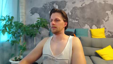 Snapshot of vikingchrisss chatting on 05-04-26, 10:00 vikingchrisss online show from 05-04-26, 10:00
