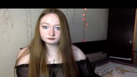 Snapshot of vikippink chatting on 11-11-25, 12:05 vikippink online show from 11-11-25, 12:05