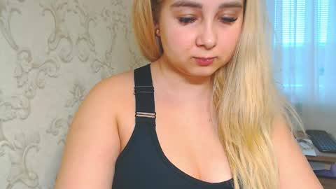 Snapshot of vikiwaitingforyou chatting on 04-30-26, 09:48 Vitoria online show from 04-30-26, 09:48