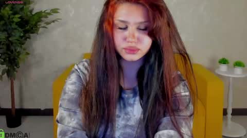 Vikki online show from 04-21-26, 04:30