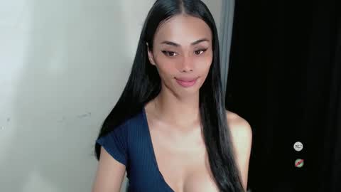 vikkylustfull online show from 01-26-25, 03:17