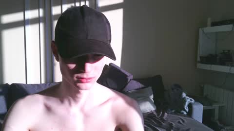 Max online show from 12-19-24, 12:34