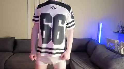 Max online show from 02-27-26, 03:01