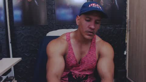 Viktor Herrera online show from 05-16-26, 05:34
