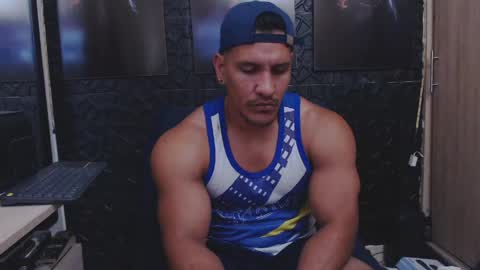 Viktor Herrera online show from 05-25-26, 04:24