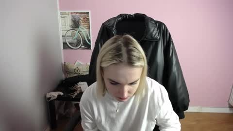 viktoria_lovely online show from 04-09-26, 11:15