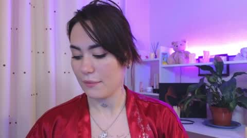 Snapshot of viktoriamoore chatting on 04-29-26, 10:16 viktoriamoore online show from 04-29-26, 10:16
