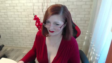 Snapshot of vikualex69 chatting on 03-08-25, 07:27 vikualex69 online show from 03-08-25, 07:27