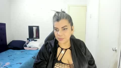 VIKY ADAMS online show from 01-15-26, 08:12