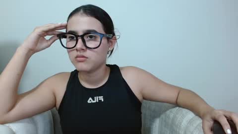 vikysexy28 online show from 02-18-25, 09:09