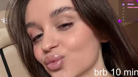 Snapshot of villuuvargas chatting on 03-13-26, 02:40 Eva online show from 03-13-26, 02:40