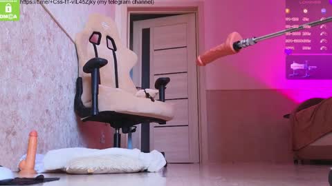 Snapshot of villuuvargas chatting on 04-09-26, 06:19 Eva online show from 04-09-26, 06:19