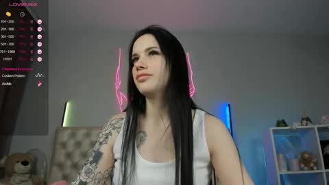 Snapshot of villy_billy chatting on 03-03-25, 07:39 Hey sweetyIam Ariel 3 Ready to play with you online show from 03-03-25, 07:39