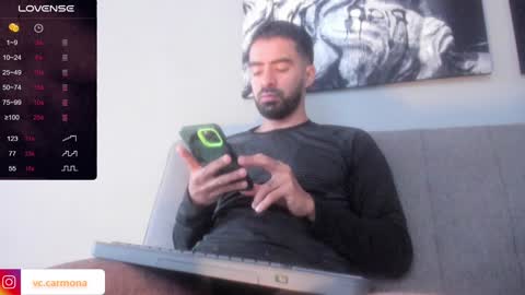 Snapshot of vince_colin chatting on 01-19-25, 11:56 VINCE online show from 01-19-25, 11:56