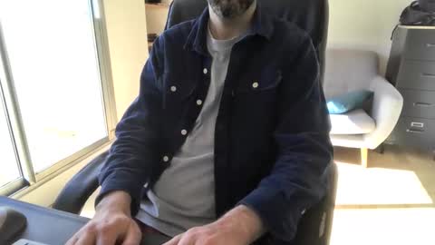 Snapshot of vince_du_80 chatting on 04-23-26, 03:03 Vince online show from 04-23-26, 03:03