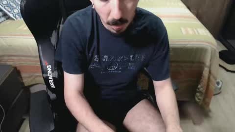 Snapshot of vincebruv chatting on 01-10-25, 09:20 Vince Bruv online show from 01-10-25, 09:20