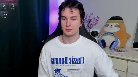 Vincent Strong online show from 03-20-26, 01:38