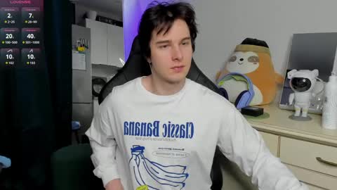 Vincent Strong online show from 04-06-26, 08:15